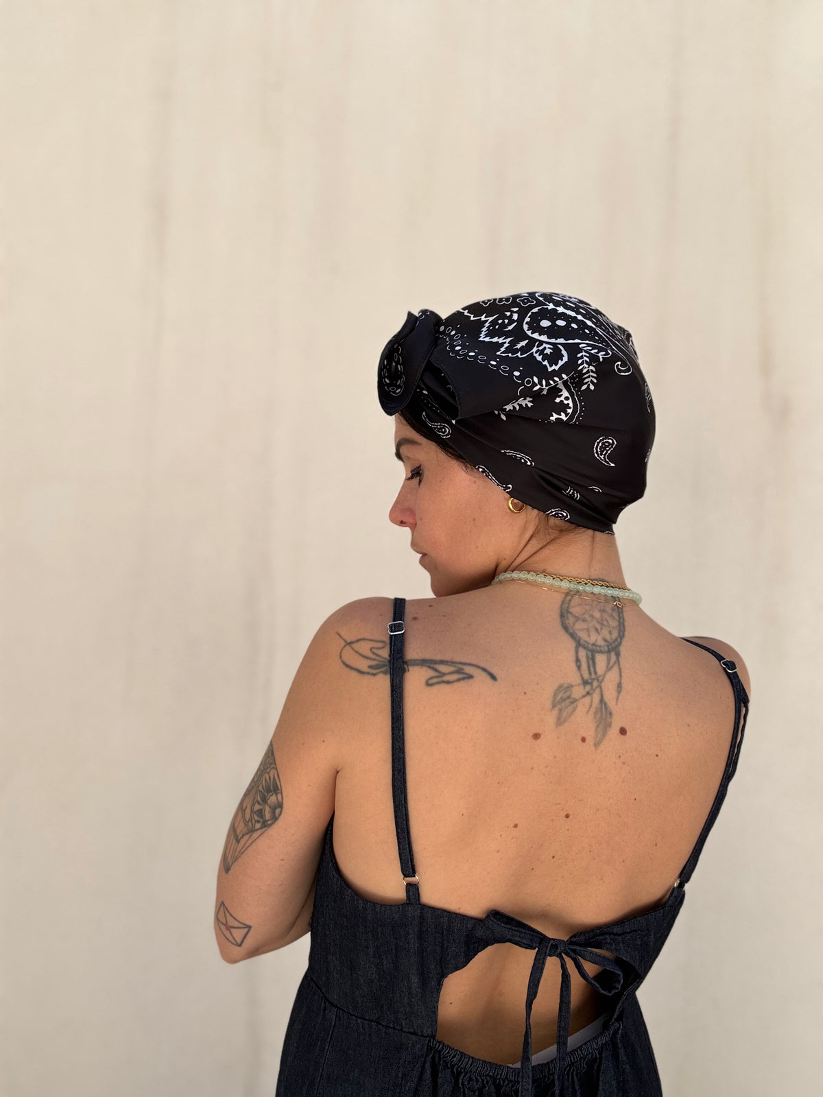 Foulard fantasia Paisley Nero