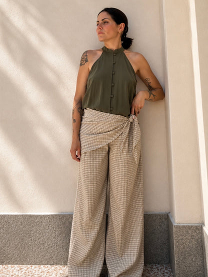 Pantalone a quadri con bandana